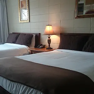  Motel Richmond Plaza