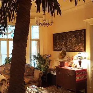 2* Bed & Breakfast King Edward